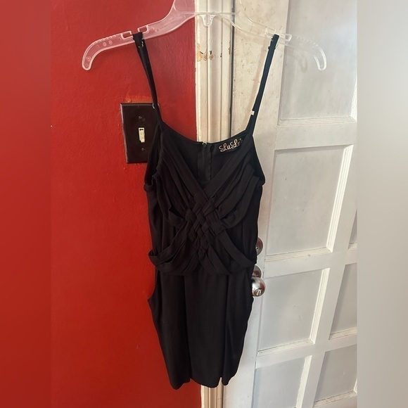Lulu’s Black Sleeveless Y2K Black Mini Dress with Basket Weave Detailing - Picture 1 of 8